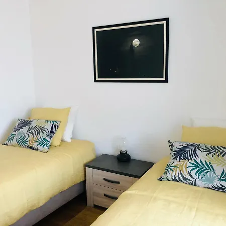 4u Alojamento - Casa De Monas Lägenhet Constância